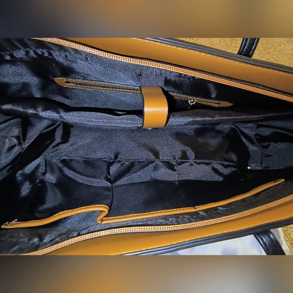 NWOT Open the Wine Tote Purse (Brown&White) w/Cooler, Accessory Set, & Dust Bag - Picture 13 of 17